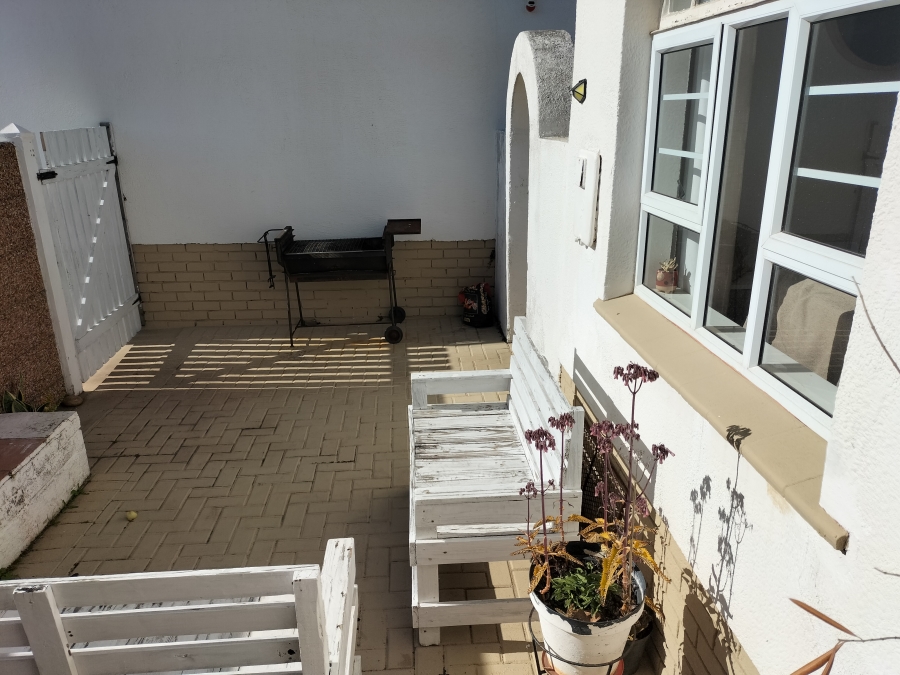 2 Bedroom Property for Sale in Aston Bay Eastern Cape